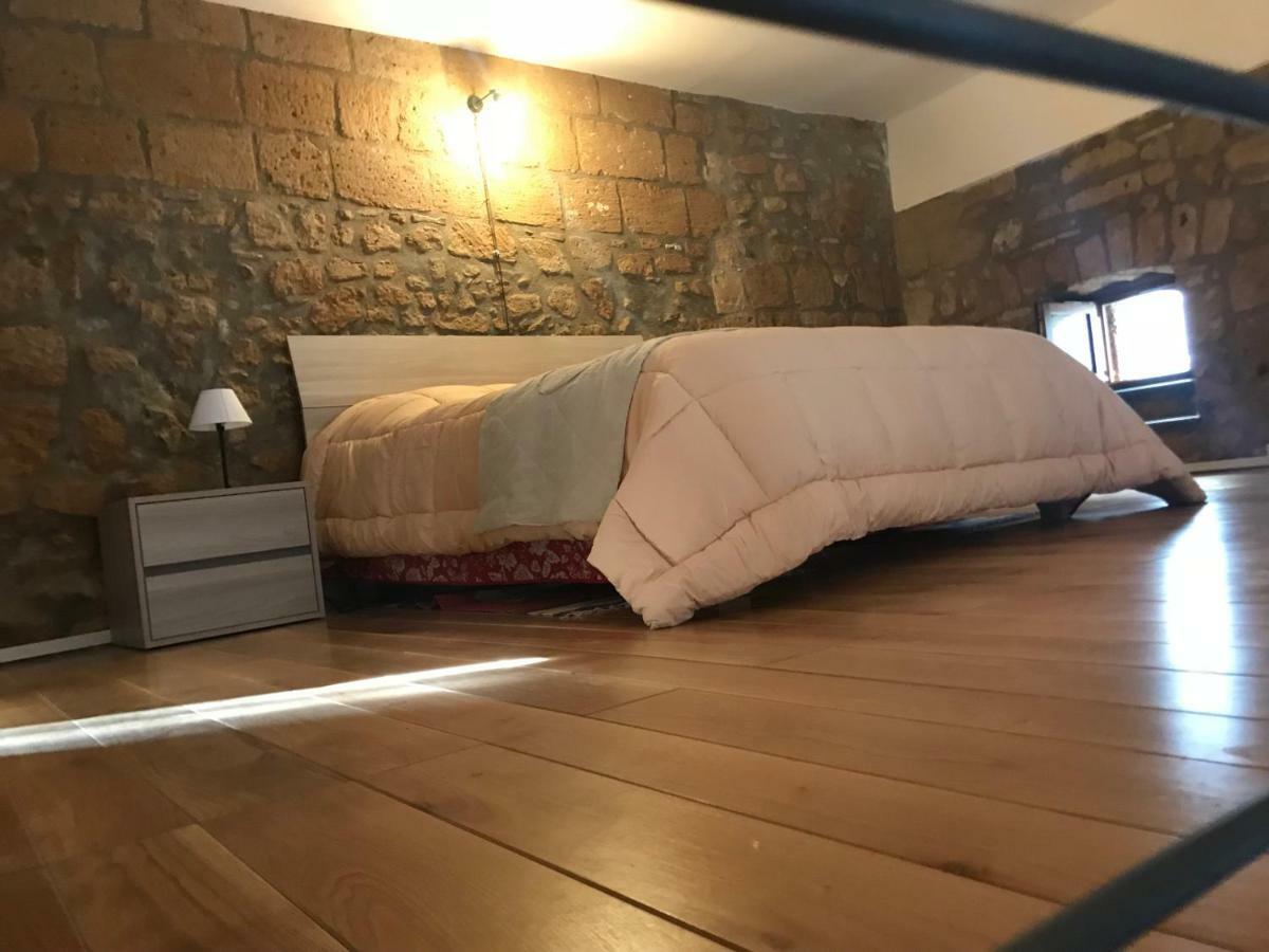 Palazzo Urbani Appartement Orvieto Buitenkant foto