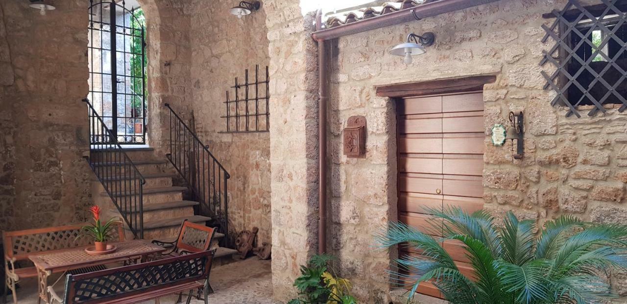 Palazzo Urbani Appartement Orvieto Buitenkant foto